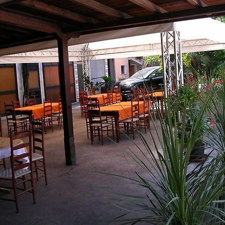Albergo Ristorante Da Felice Loria Luaran gambar